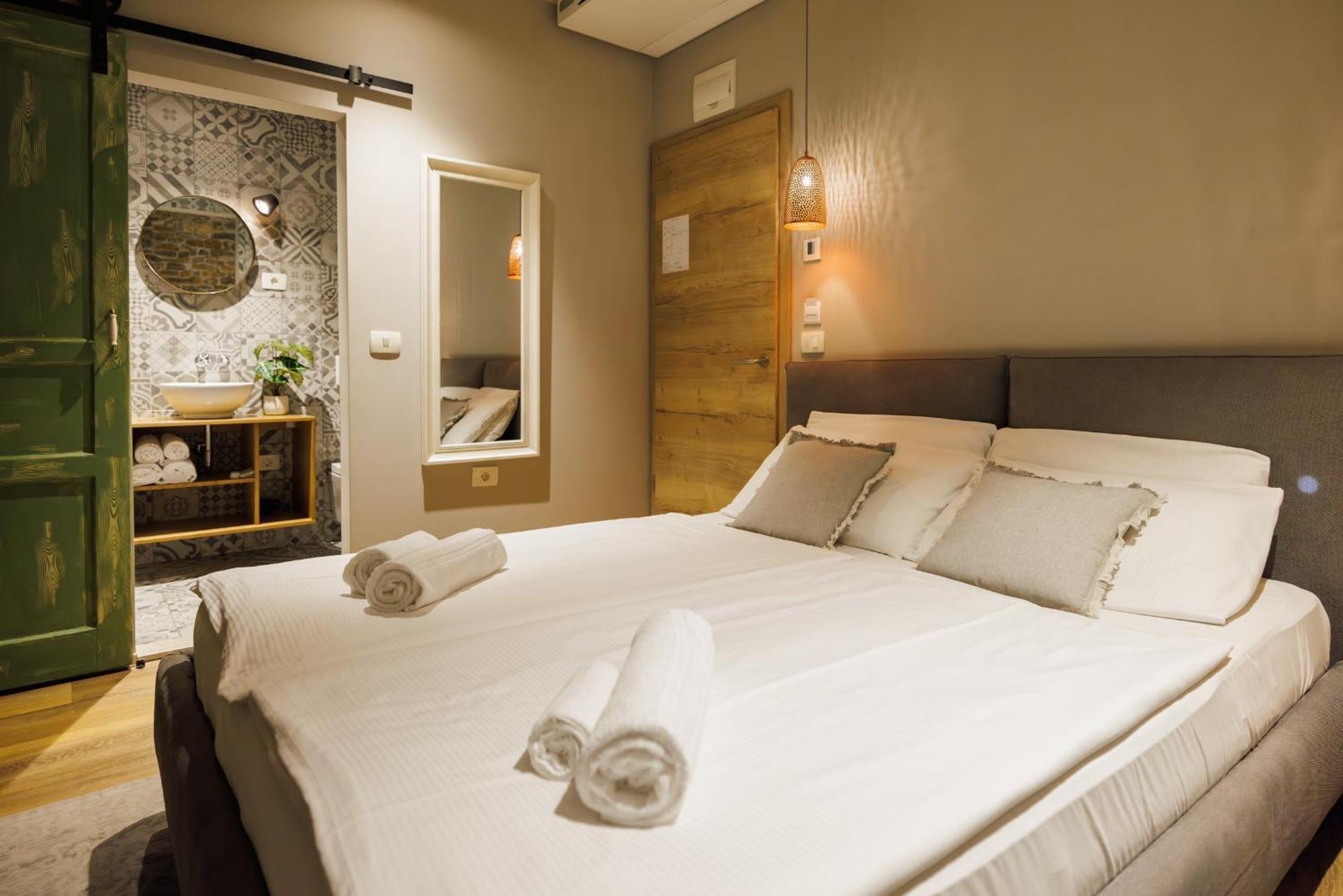 Črni Kal Vila Robida Rooms & Spa מראה חיצוני תמונה